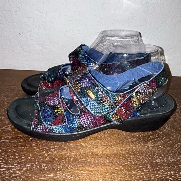 Flexus by Spring Step Double Strap SlingBack Sandal Shoes - Picture 5 of 8